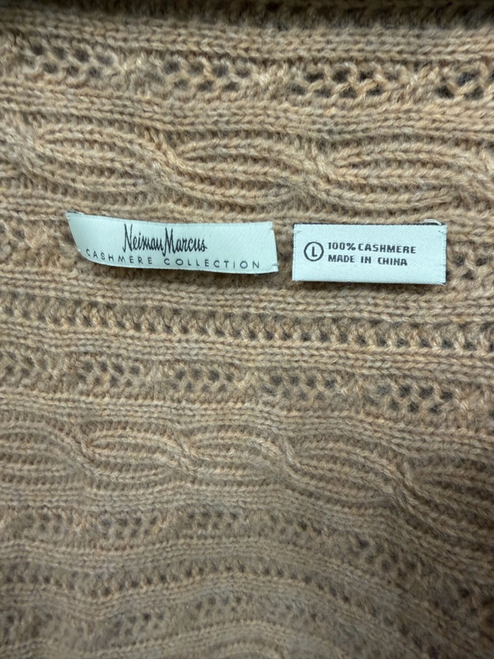 100% Cashmere Neiman Marcus Cable-Knit Waterfall Cocoon Blanket Cardigan - Picture 5 of 5